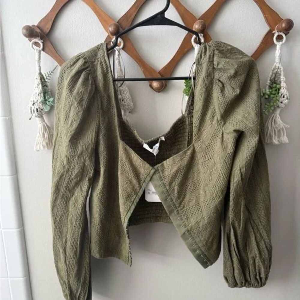 Altar’d State Sage Green Cotton Blouse Statement Sleeves NEW Size Large